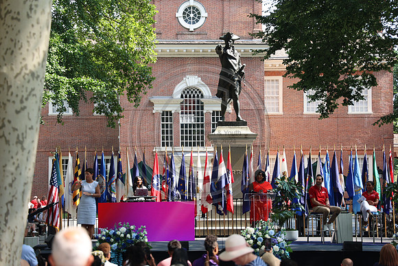 KTIN6878. WAWA American July 4, 2024 Phila KTIP LAURA ELAM