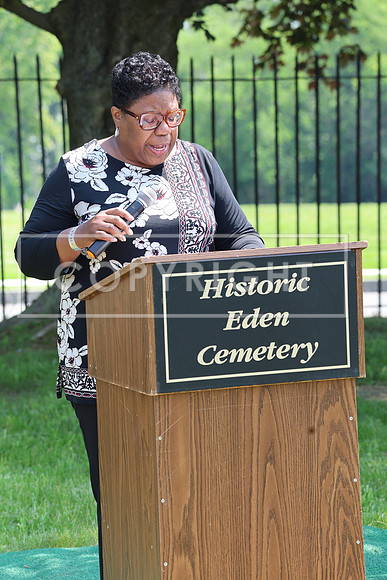 ROSS0113 EDEN CEMETERY 06042025 HEADSTONE UNVEILING CEREMONY Stephen Smith 1795 - 1873 KTIPLAURA