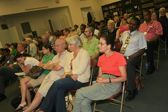 Panel Discussion So Called Controversy At The Presidents HouseSlavery Memorial 06.21 (8)