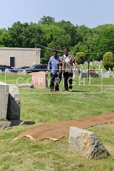 ROSS0021 EDEN CEMETERY 06042025 HEADSTONE UNVEILING CEREMONY Stephen Smith 1795 - 1873 KTIPLAURA