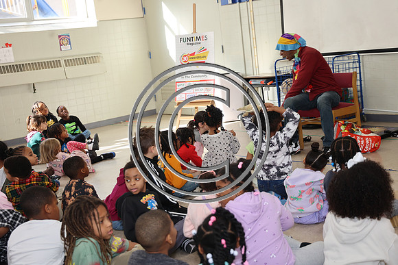 3I7A5882 Black History Month kids at The City School in Fairmount 02 28 2025 ktiplaura