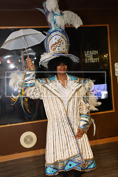 ROSS0589 MOWE One Philly Wonder Women Tour at Mummers Museum June 10 ,2025 ktiplaura
