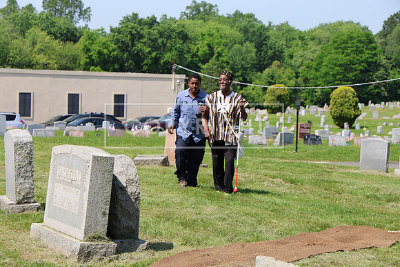 ROSS0022 EDEN CEMETERY 06042025 HEADSTONE UNVEILING CEREMONY Stephen Smith 1795 - 1873 KTIPLAURA