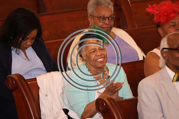 6F2A4193 MOTHER BETHEL CROWNS CELEBRATION 5.11.2025 . KtiplauraPhotos