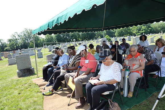 ROSS0096 EDEN CEMETERY 06042025 HEADSTONE UNVEILING CEREMONY Stephen Smith 1795 - 1873 KTIPLAURA