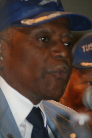 Tuskegee Airmen in Philadelphia 11.04.11. LAURAELAM (104)