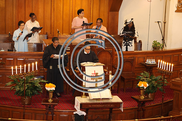 6F2A4115 MOTHER BETHEL CROWNS CELEBRATION 5.11.2025 . KtiplauraPhotos