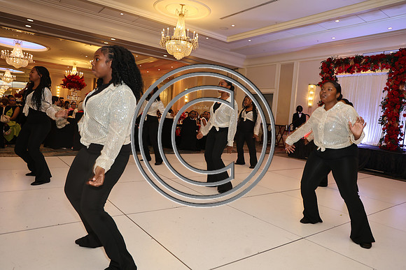 ROSS0086 Teenshop 40th Anniversary Gala B 2025 KTIPLAURA