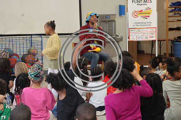 3I7A5829 Black History Month kids at The City School in Fairmount 02 28 2025 ktiplaura