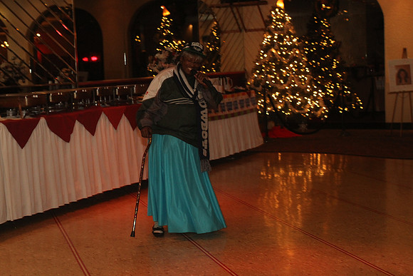 DeLois E. Corbitt  12072013 (382)