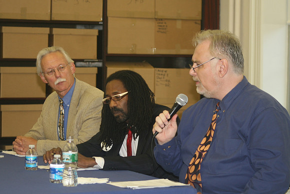 Panel Discussion So Called Controversy At The Presidents HouseSlavery Memorial 06.21 (68)