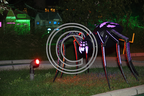 ROSS0645 Spooky Mini Golf Franklin Square Fall 2025 ktiplaura 09302025