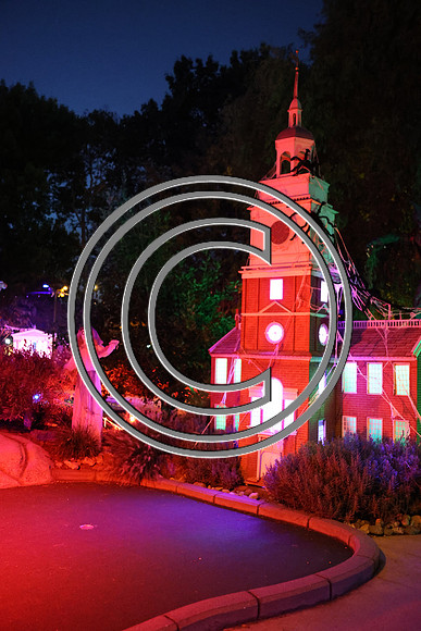 ROSS0647 Spooky Mini Golf Franklin Square Fall 2025 ktiplaura 09302025