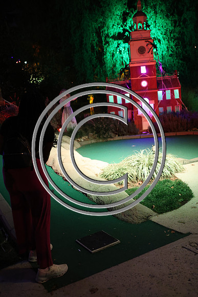 ROSS0738 Spooky Mini Golf Franklin Square Fall 2025 ktiplaura 09302025