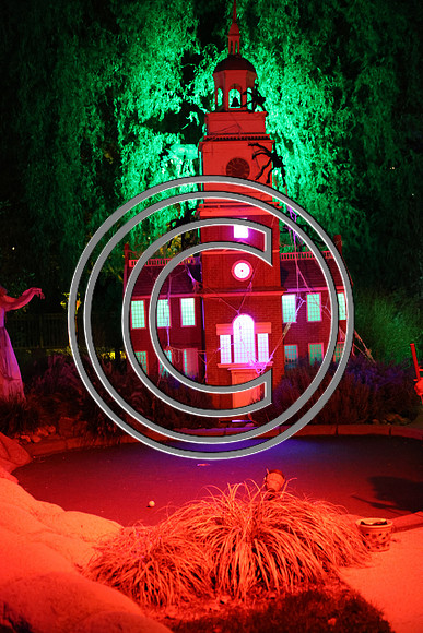 ROSS0741 Spooky Mini Golf Franklin Square Fall 2025 ktiplaura 09302025