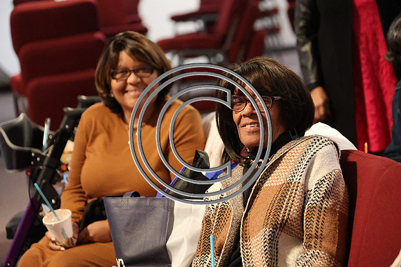 PHSL0061 She Shines Conference 11012025 KTIPLAURA