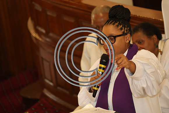 MB AME CHURH 09. 30 12.07.2025 ktipllauraPHSL0124
