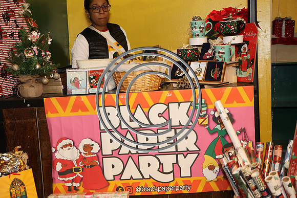 Mom Your Business” 12.13.2025 KTIPLAURA PHSL0054