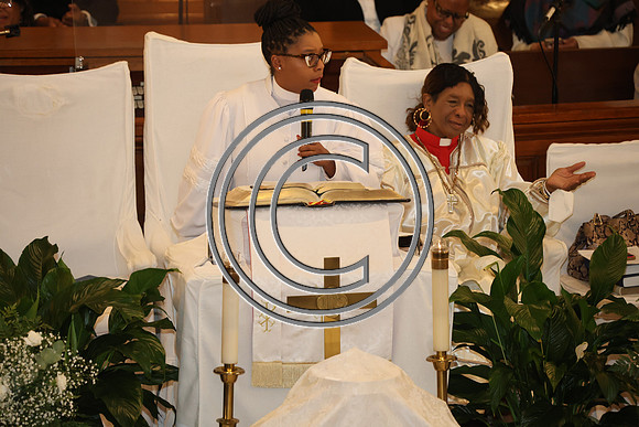 PHSL2075. MOTHER BETHEL AME SUNDAY JAN 4, 2026 KTIPLAURA