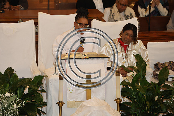 PHSL2083. MOTHER BETHEL AME SUNDAY JAN 4, 2026 KTIPLAURA
