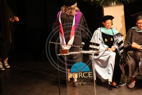 LEET6767.   Peirce College Class 2024  0607  Laura Elam mylifeourlifestory@gmail.com