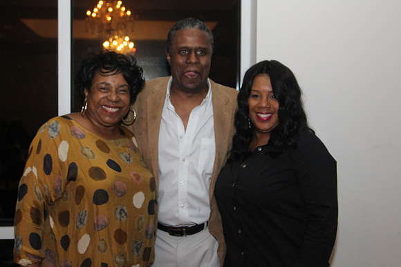 IMG_4396.Earl Harvey 2018 JAN 1 KTIPlaura