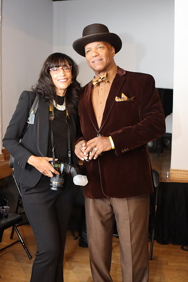 IMG_6498  EARL HARVEY  2022  12 03 Laura Elam KTIPLauragmail.com