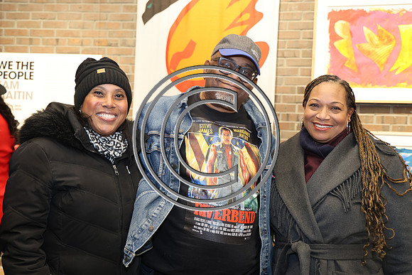 PHSL0105 MLK Jr. SJL& Award Spike Lee Penn Office 01 20 26 KTIPLAURA