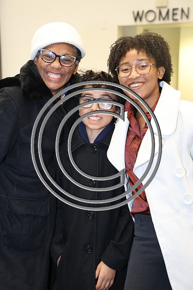 PHSL0106 MLK Jr. SJL& Award Spike Lee Penn Office 01 20 26 KTIPLAURA