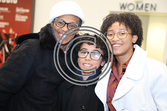PHSL0108 MLK Jr. SJL& Award Spike Lee Penn Office 01 20 26 KTIPLAURA