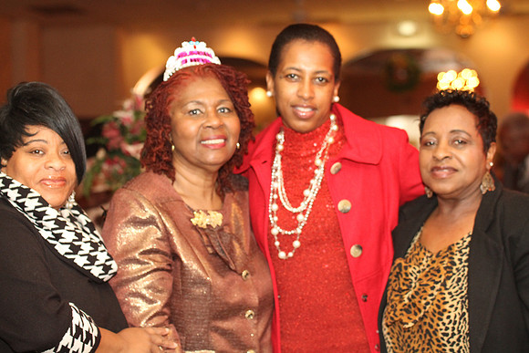 DeLois E. Corbitt  12072013 (327)