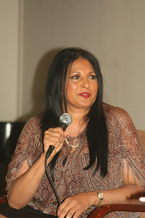 PAM GRIER  FOXY BROWN (36)