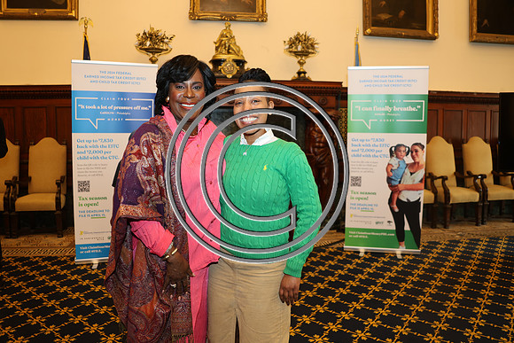 FUN56037 Campaign for Working Families & Mayor Parker to Speak at Tax Season 01.29.2025 KTIPLAURA