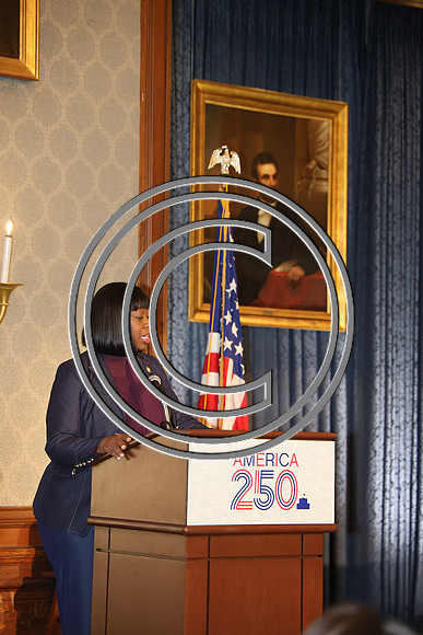 PHSL0002.MOWE - Chat & Chew with The Women Leaders of The Union League 0426 ktiplaura