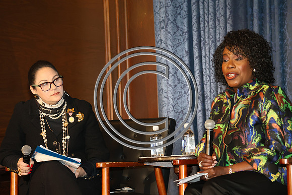 PHSL0071.MOWE - Chat & Chew with The Women Leaders of The Union League 0426 ktiplaura