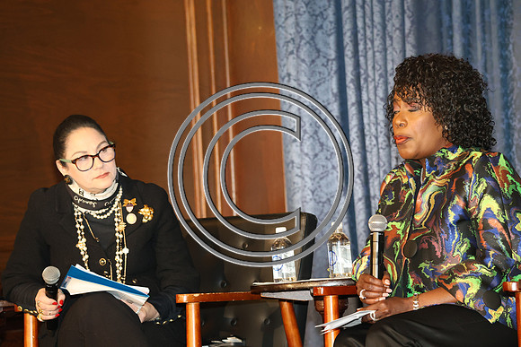PHSL0072.MOWE - Chat & Chew with The Women Leaders of The Union League 0426 ktiplaura