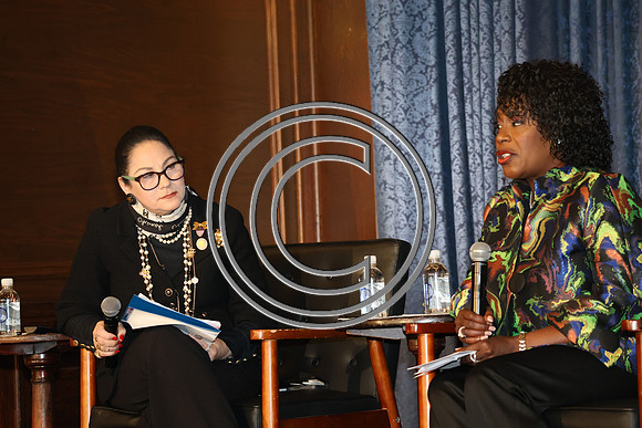 PHSL0073.MOWE - Chat & Chew with The Women Leaders of The Union League 0426 ktiplaura