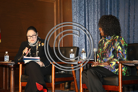 PHSL0076.MOWE - Chat & Chew with The Women Leaders of The Union League 0426 ktiplaura