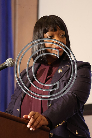 PHSL0090.MOWE - Chat & Chew with The Women Leaders of The Union League 0426 ktiplaura