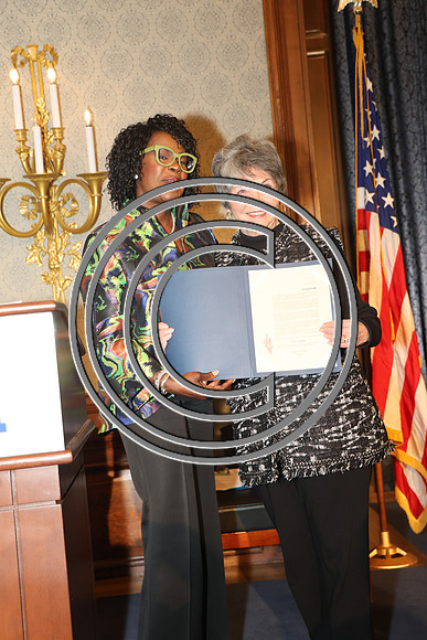 PHSL0109.MOWE - Chat & Chew with The Women Leaders of The Union League 0426 ktiplaura