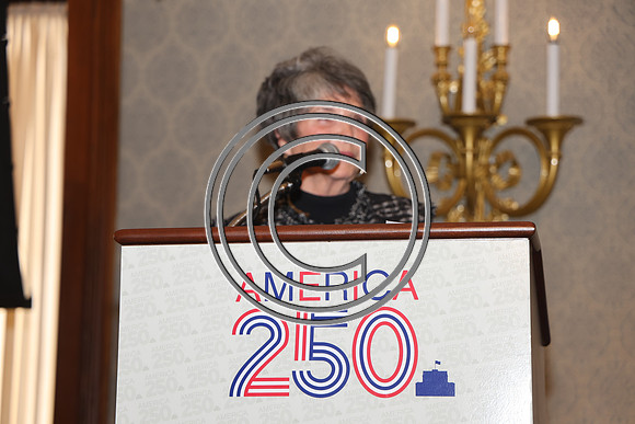 PHSL0114.MOWE - Chat & Chew with The Women Leaders of The Union League 0426 ktiplaura