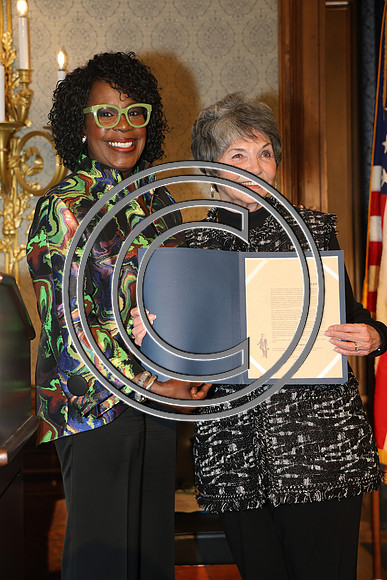 PHSL0111.MOWE - Chat & Chew with The Women Leaders of The Union League 0426 ktiplaura
