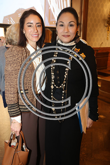 PHSL0132.MOWE - Chat & Chew with The Women Leaders of The Union League 0426 ktiplaura