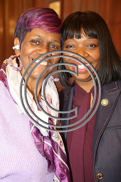 PHSL0180.MOWE - Chat & Chew with The Women Leaders of The Union League 0426 ktiplaura