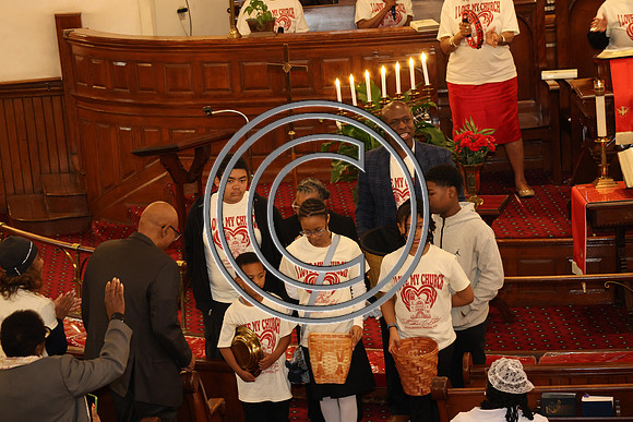 PHSL0448. MB AME PENTECOST SUNDAY 05242026 KTIPLAURA