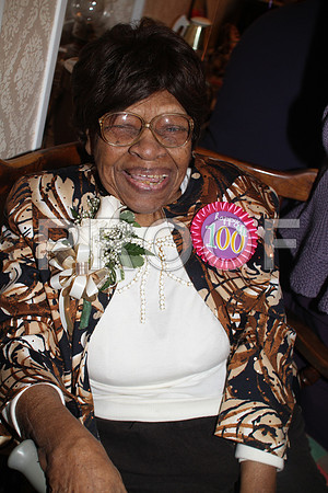 Mrs. Minnie High,  Philadelphia  100th Birthday 02092013 (5)