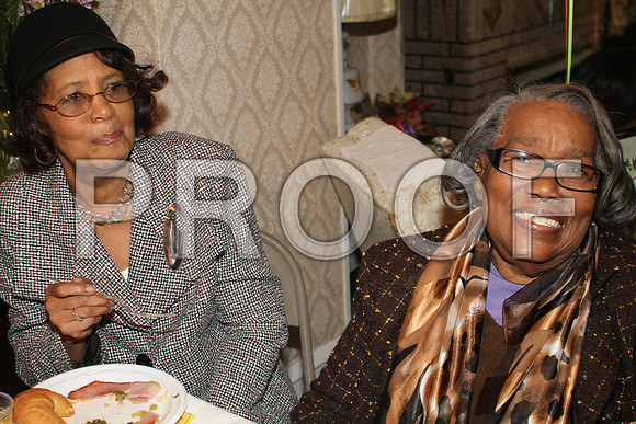 Mrs. Minnie High,  Philadelphia  100th Birthday 02092013 (13)
