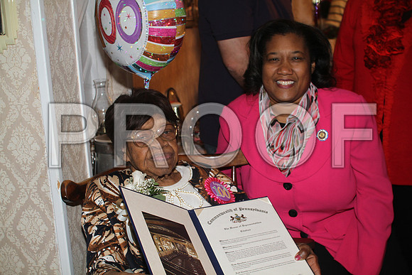 Mrs. Minnie High,  Philadelphia  100th Birthday 02092013 (14)