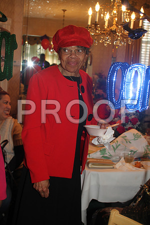 Mrs. Minnie High,  Philadelphia  100th Birthday 02092013 (34)