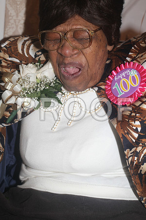 Mrs. Minnie High,  Philadelphia  100th Birthday 02092013 (86)